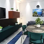 Mas House בית הארחה קאפרי