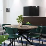 Mas House בית הארחה קאפרי