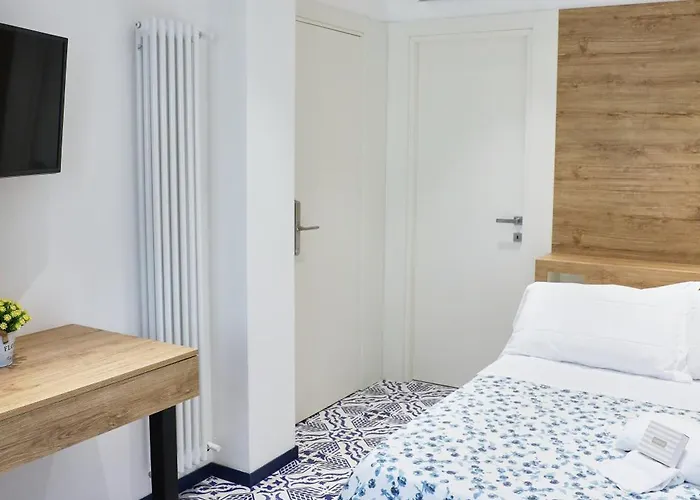 Pensión Mas House *