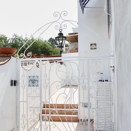 Mas House Affittacamere *